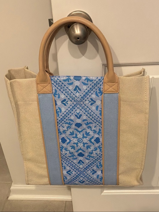 Vineyard Vines Handbags - Vineyard Vines Cream Canvas Tote with Blue Mosaic Panel and Tan Handles